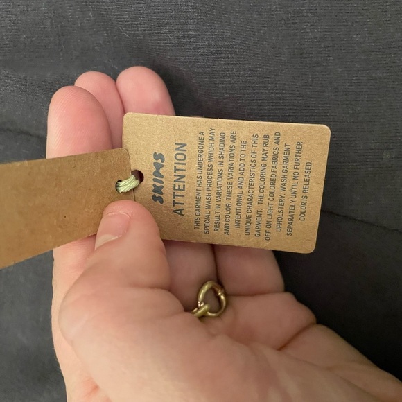 NWT SKIMS||Outdoor split hem legging , in Ash Pull on Pants Straight Leg Yoga S - Picture 6 of 9